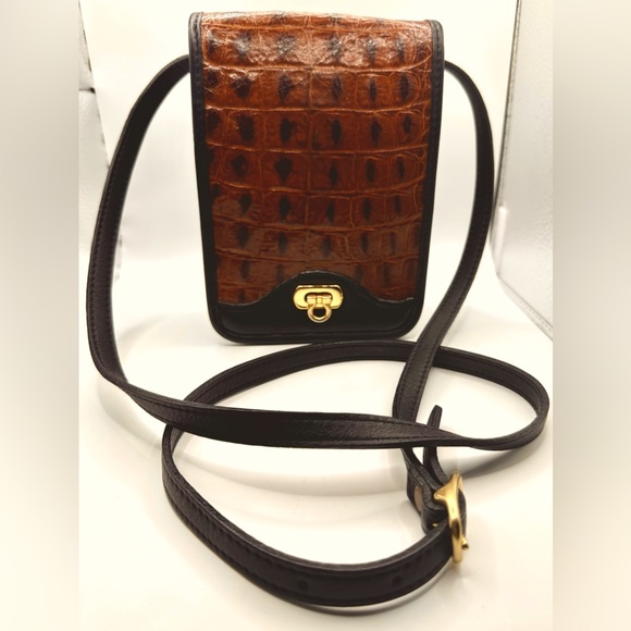 Italian Leather Bag Handbags - Beautiful Narrow Bag, Made in Italy, 100% leather,  Great Preowned Condition